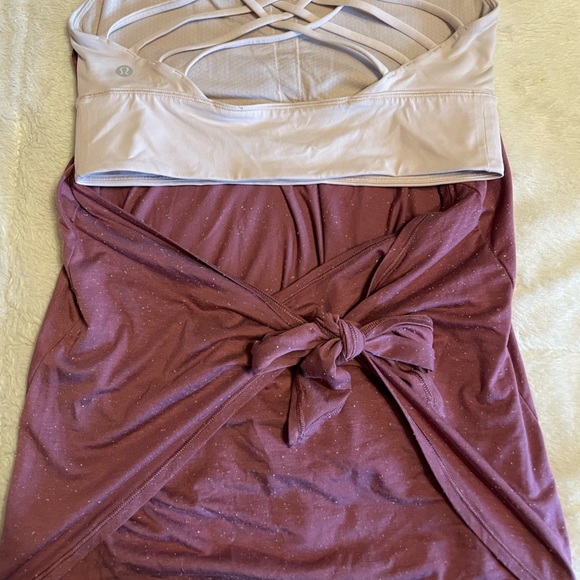 Lululemon Tied In Energy 2-in-1 Pink Tank RETIRED Size 8 - Picture 7 of 9